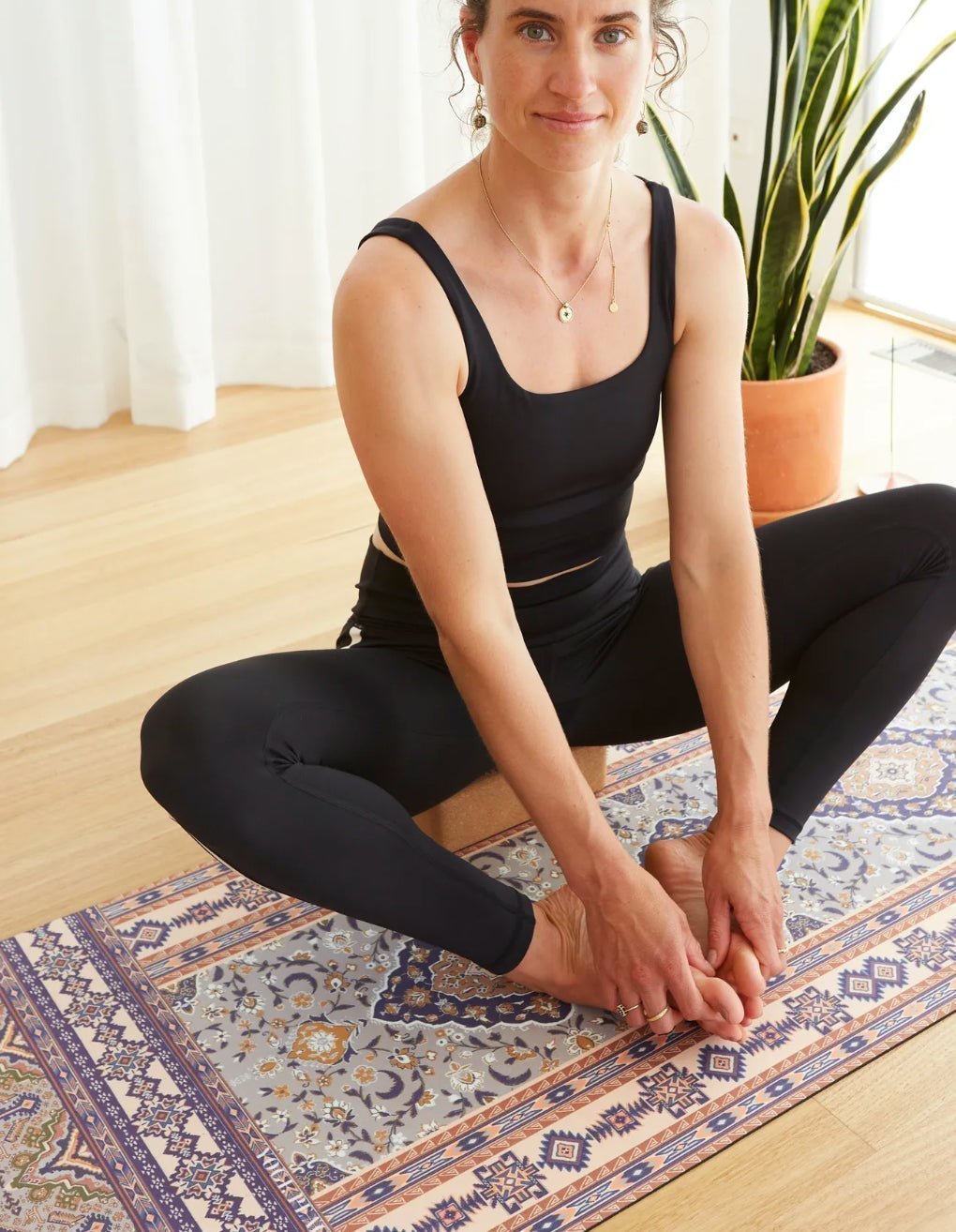 4 mm Yoga Pack - Desert Sand Yoga Mat + Block + Strap + Incense - Yogi Peace Club - Yoga Mat