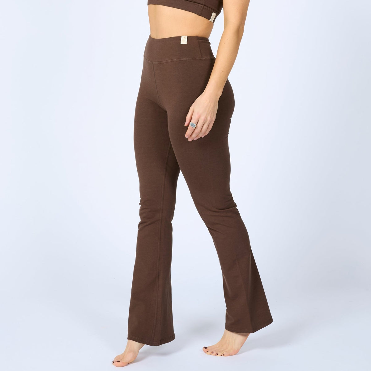 FLARES + LEGGINGS