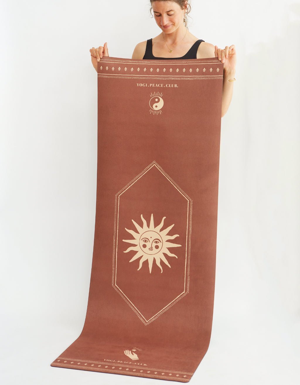 4 mm Ceremony Cinnamon Yoga Mat + Strap - Yogi Peace Club - Yoga Mat