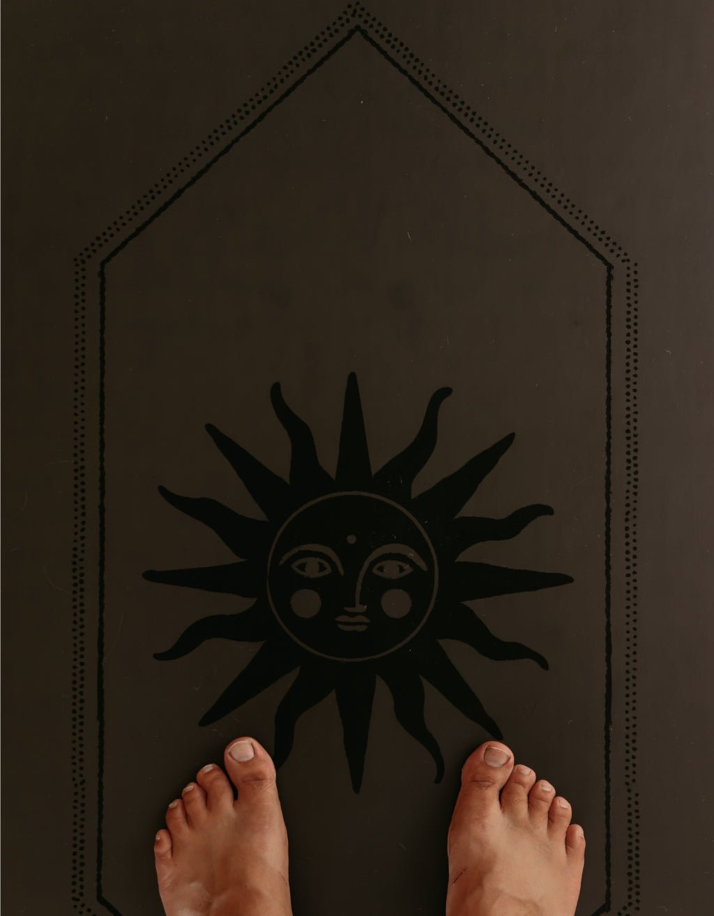 5 mm Deluxe Black Yoga Mat + Strap - Yogi Peace Club - Yoga Mat