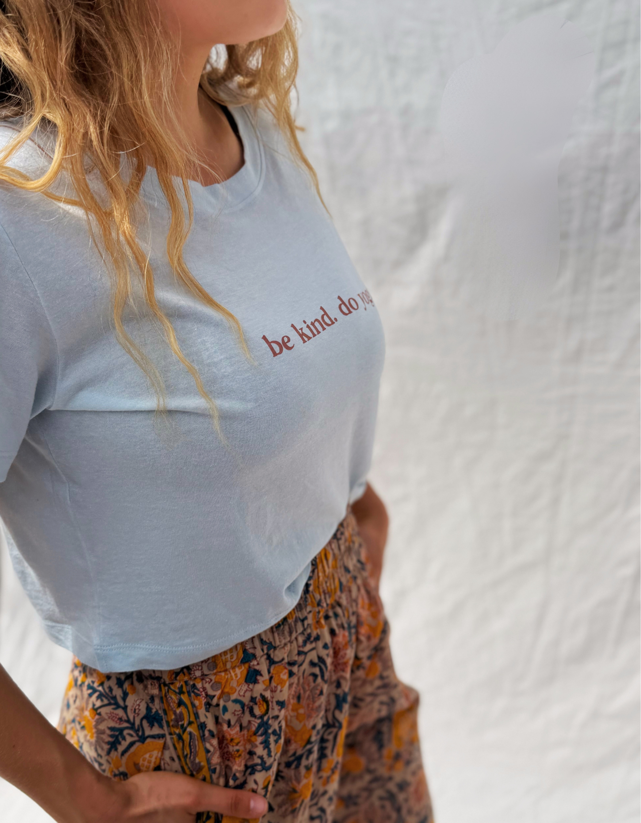 Be Kind Crop Tee - Cloud