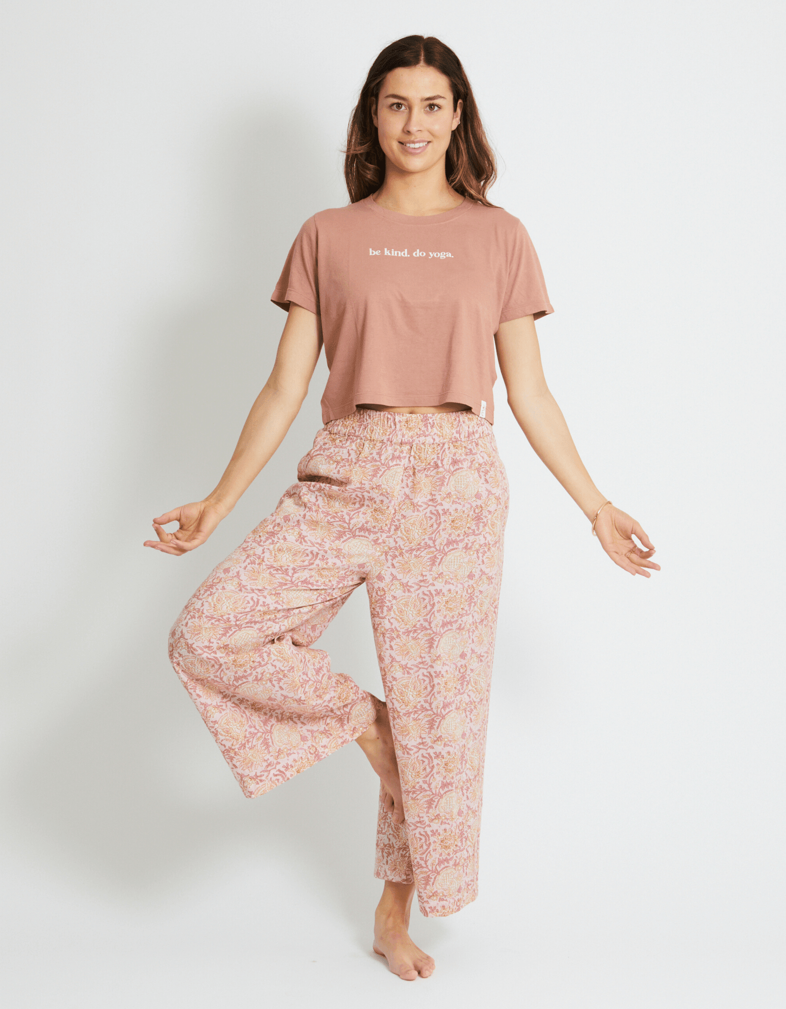 Be Kind Crop Tee - Clay - Yogi Peace Club - YOGA CLOTHING