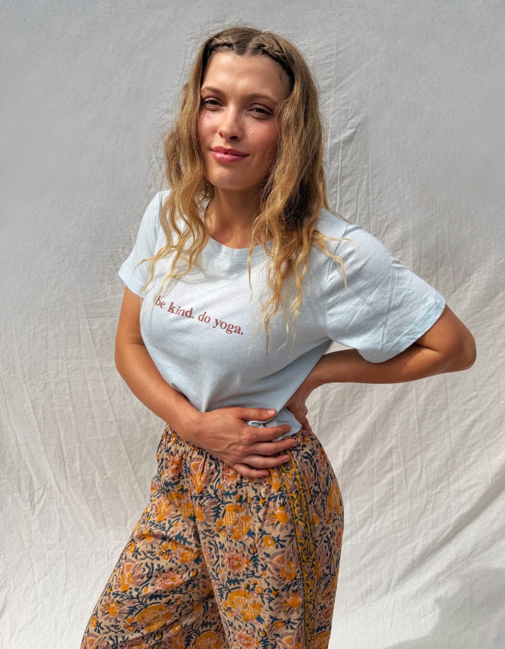Be Kind Do Yoga Crop Tee - Cloud - Yogi Peace Club - Yoga Top