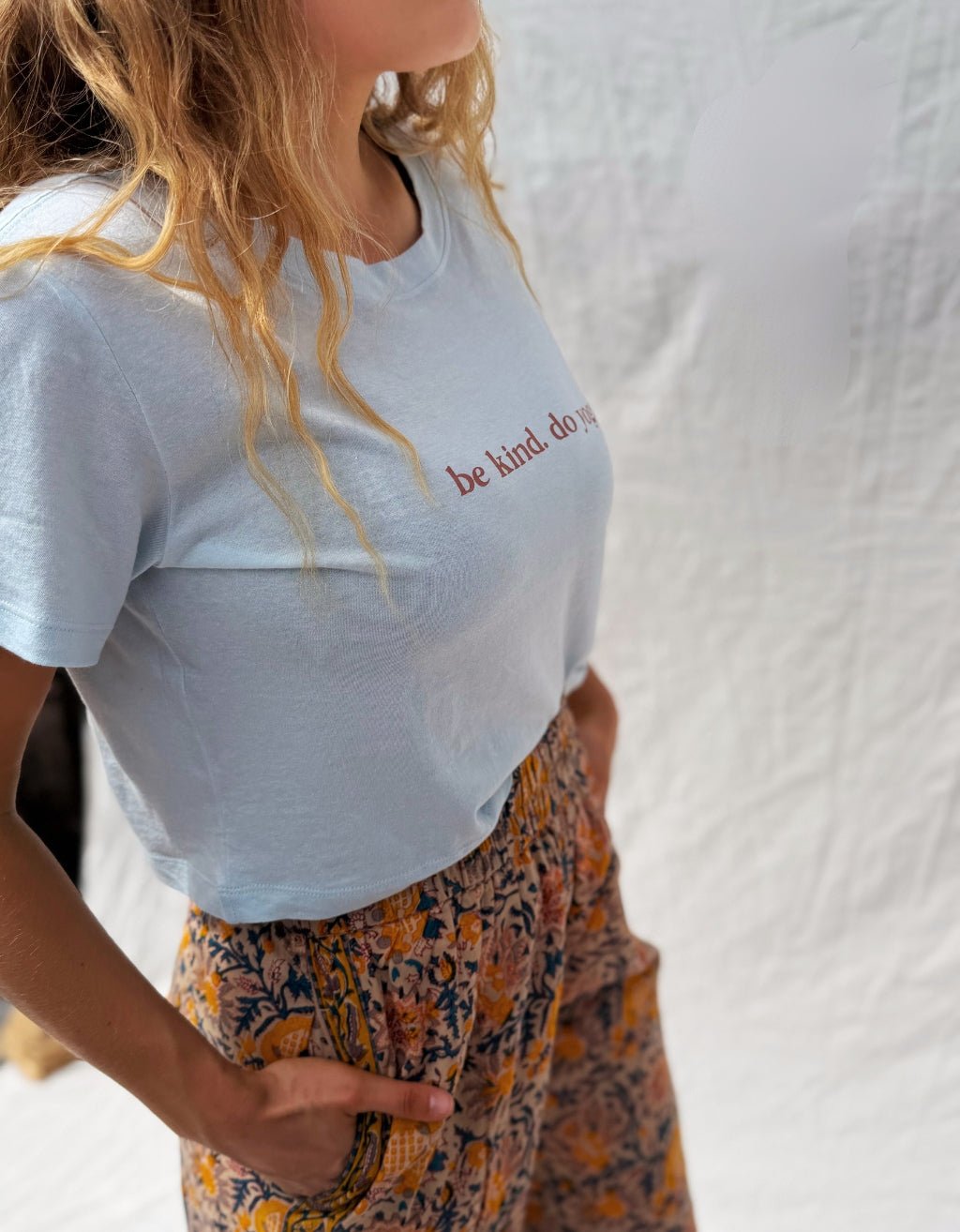 Be Kind Do Yoga Crop Tee - Cloud - Yogi Peace Club - Yoga Top