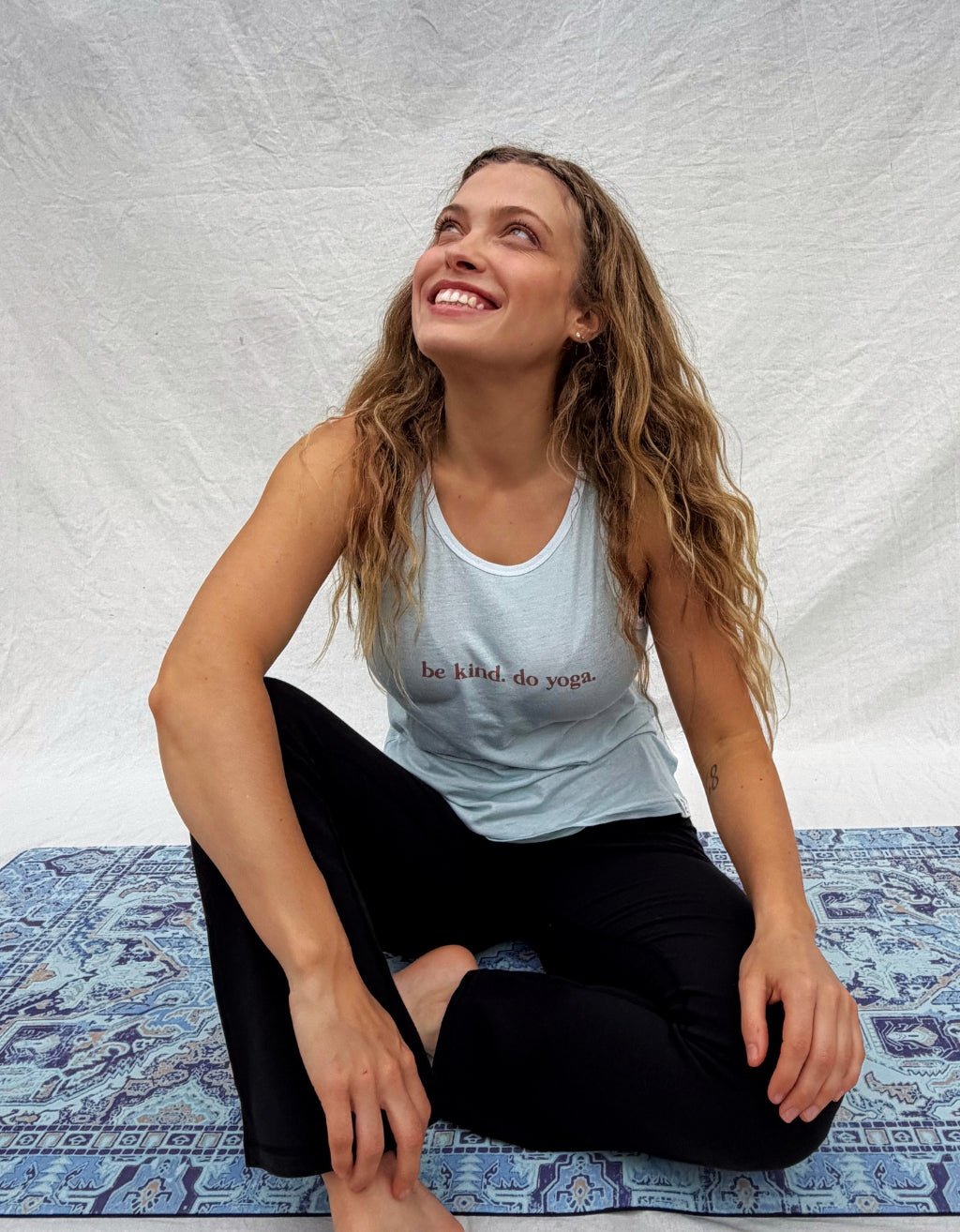 Be Kind Do Yoga Singlet - Cloud - Yogi Peace Club - Yoga Top