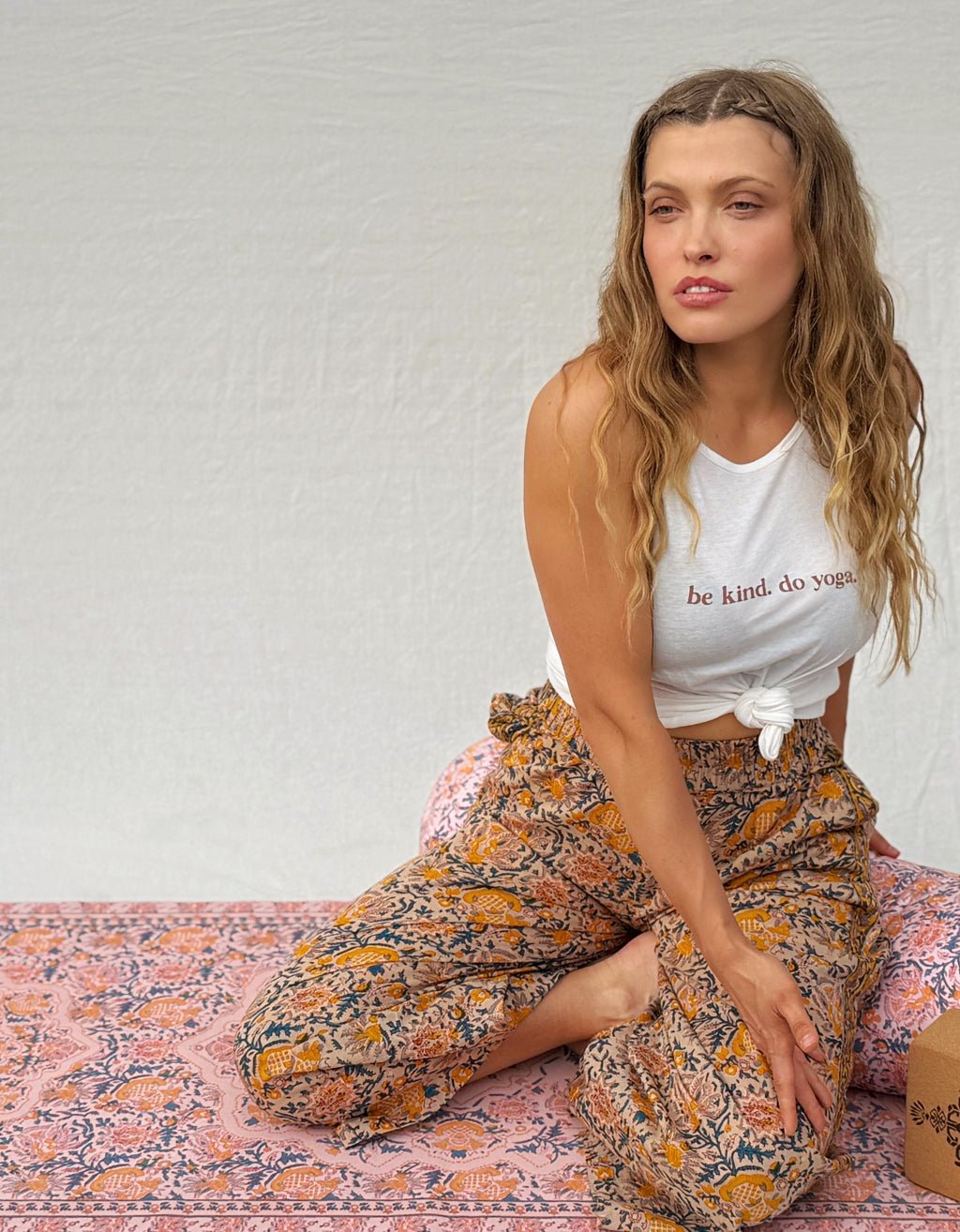 Be Kind Do Yoga Singlet - Cream - Yogi Peace Club - Yoga Top