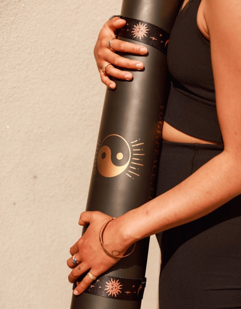 Deluxe Black + Gold Yoga Mat 5 mm - Yogi Peace Club - YOGA MAT