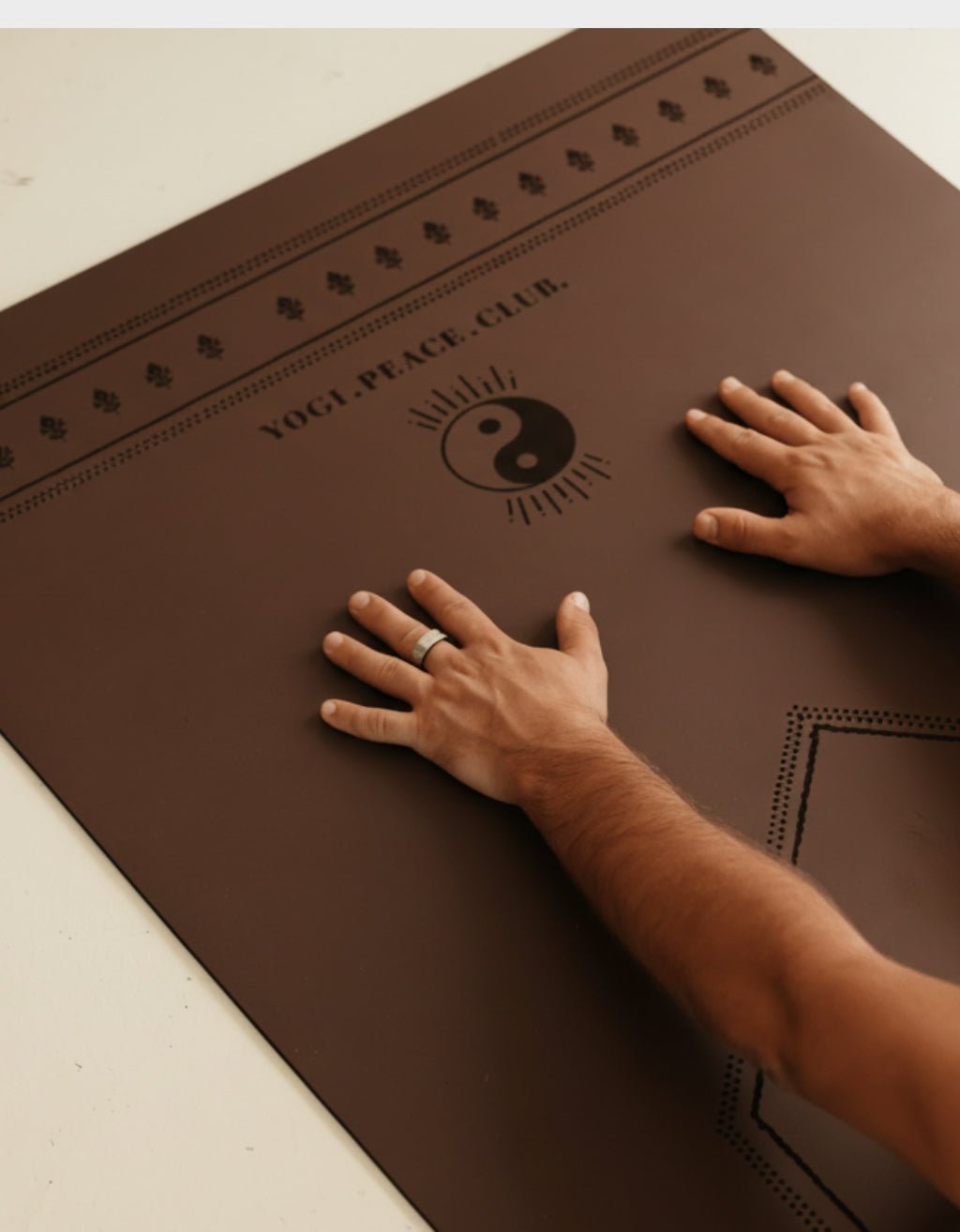 Deluxe Choc Yoga Mat 5 mm - Yogi Peace Club - YOGA MAT
