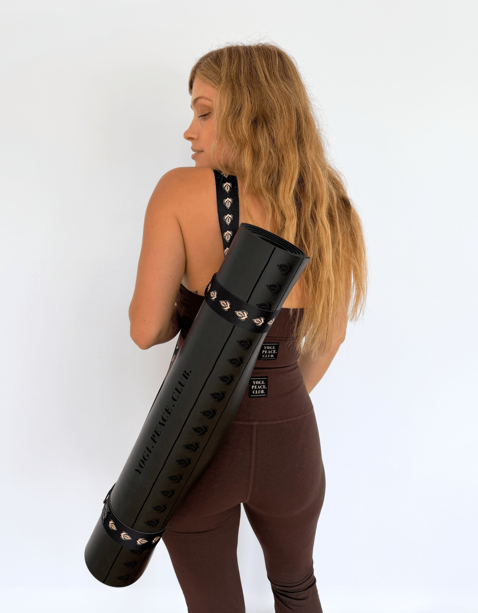 DELUXE LOTUS BLACK MAT 5 MM - Yogi Peace Club - DELUXE YOGA MAT