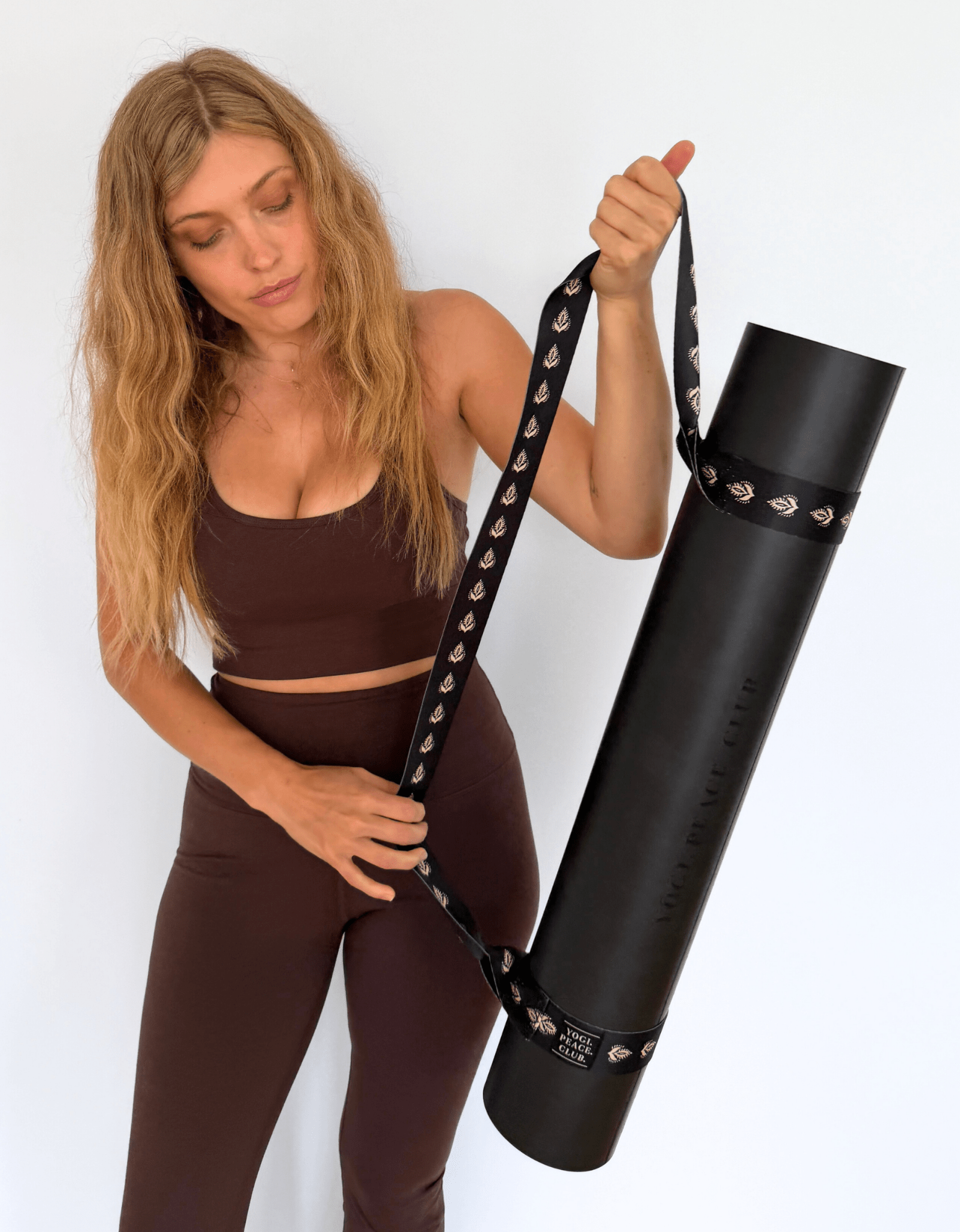 DELUXE LOTUS BLACK MAT 5 MM - Yogi Peace Club - DELUXE YOGA MAT