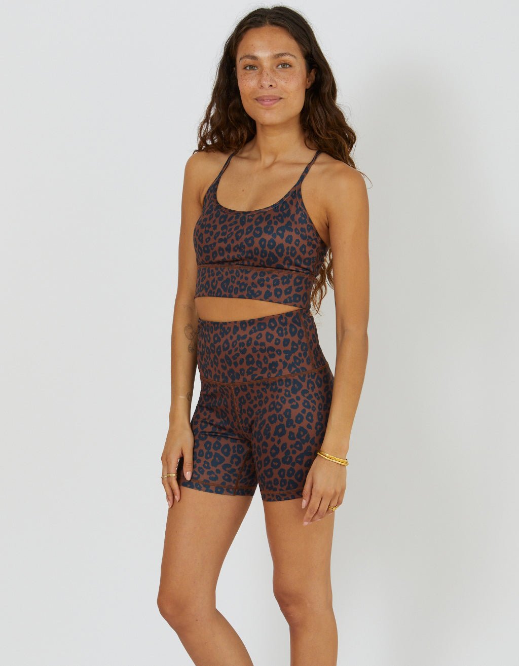 Ebony Yoga Short - Yogi Peace Club - Yoga Shorts