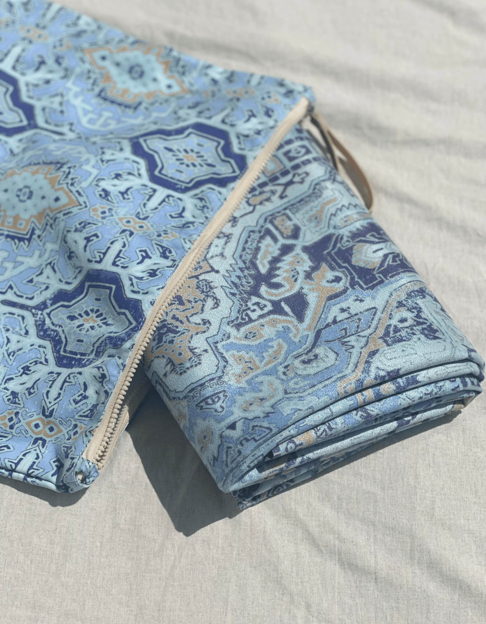 Travel Yoga Mat Oasis Blue 1 mm - COMING SOON - Yogi Peace Club - YOGA MAT