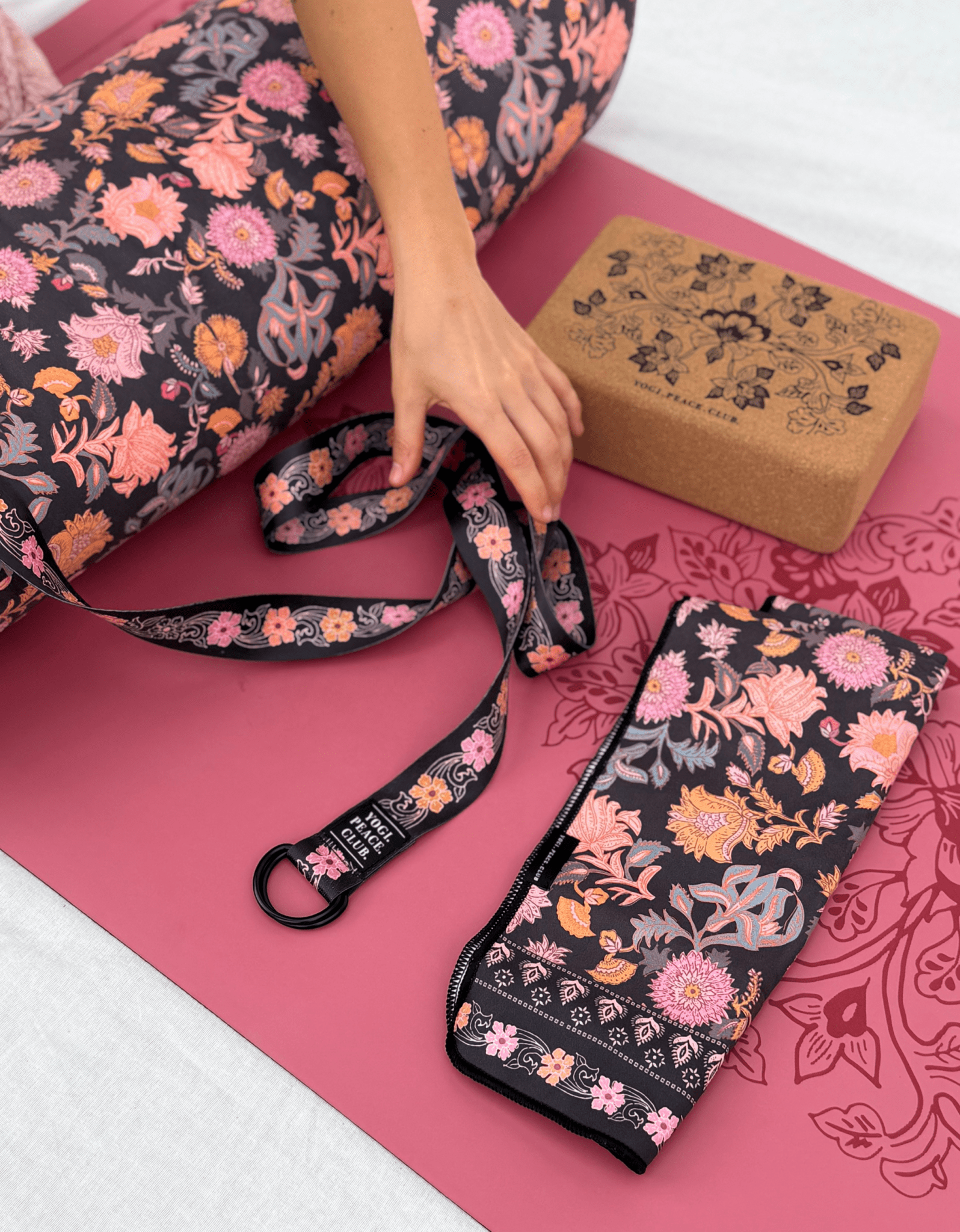 Ultimate Yoga Gift Pack - Lotus Bloom - Yogi Peace Club - Yoga Accessories