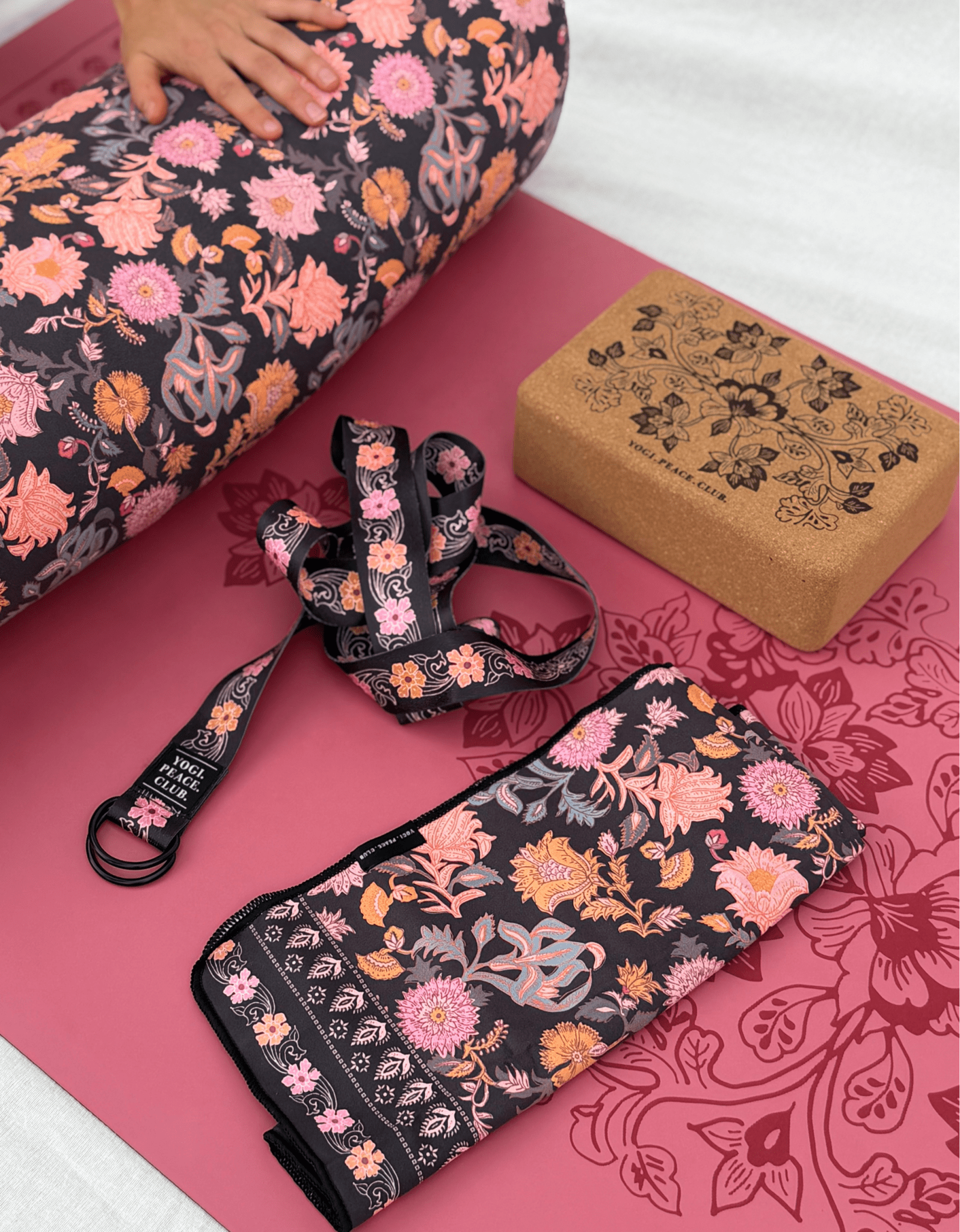 Ultimate Yoga Gift Pack - Lotus Bloom - Yogi Peace Club - Yoga Accessories