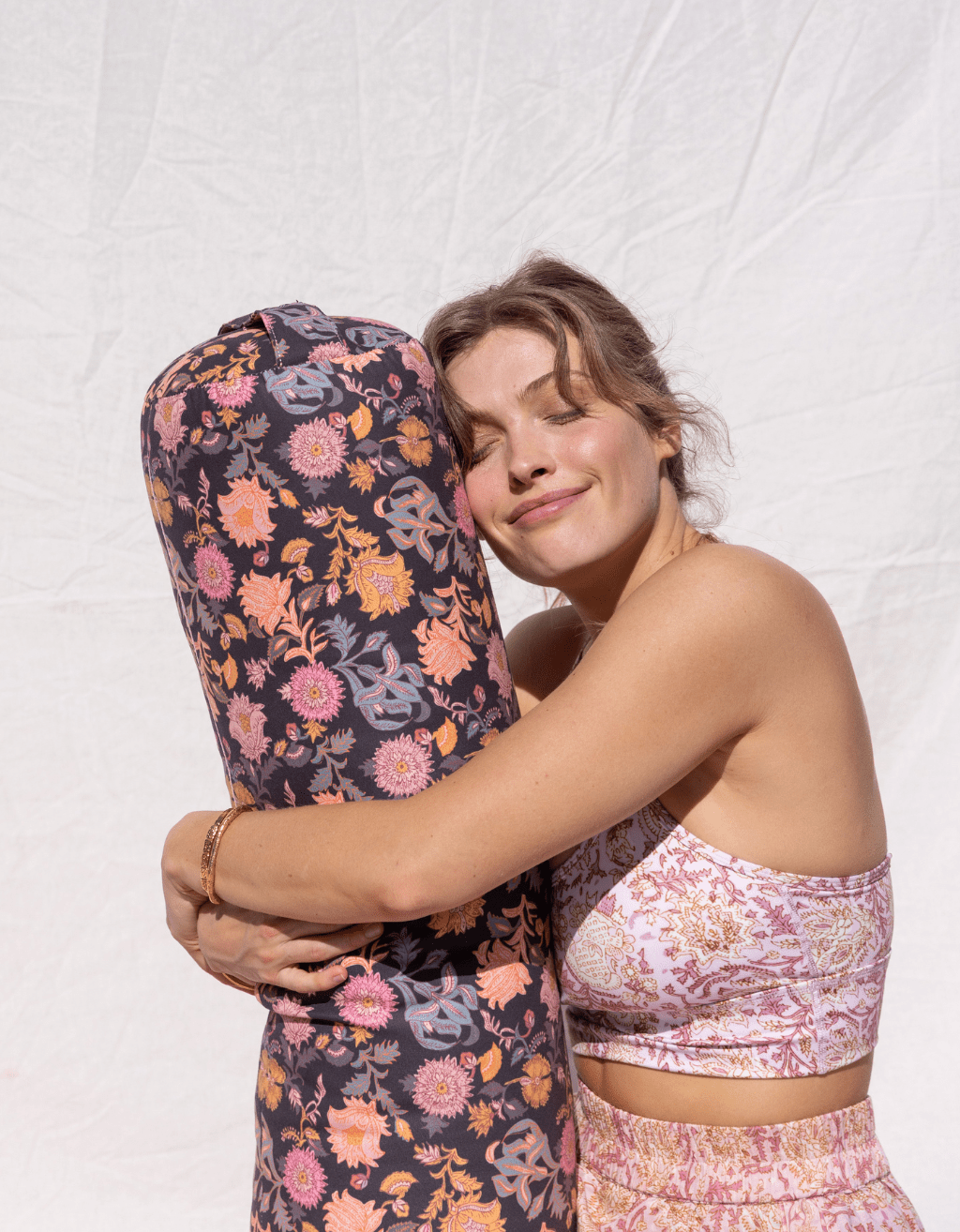 Yoga Bolster - Lotus - Yogi Peace Club - YOGA ACCESSORIES
