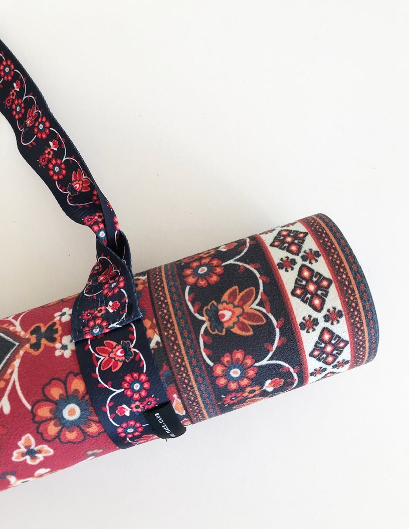 Yoga Strap - Mantra Red - Yogi Peace Club - Yoga Strap