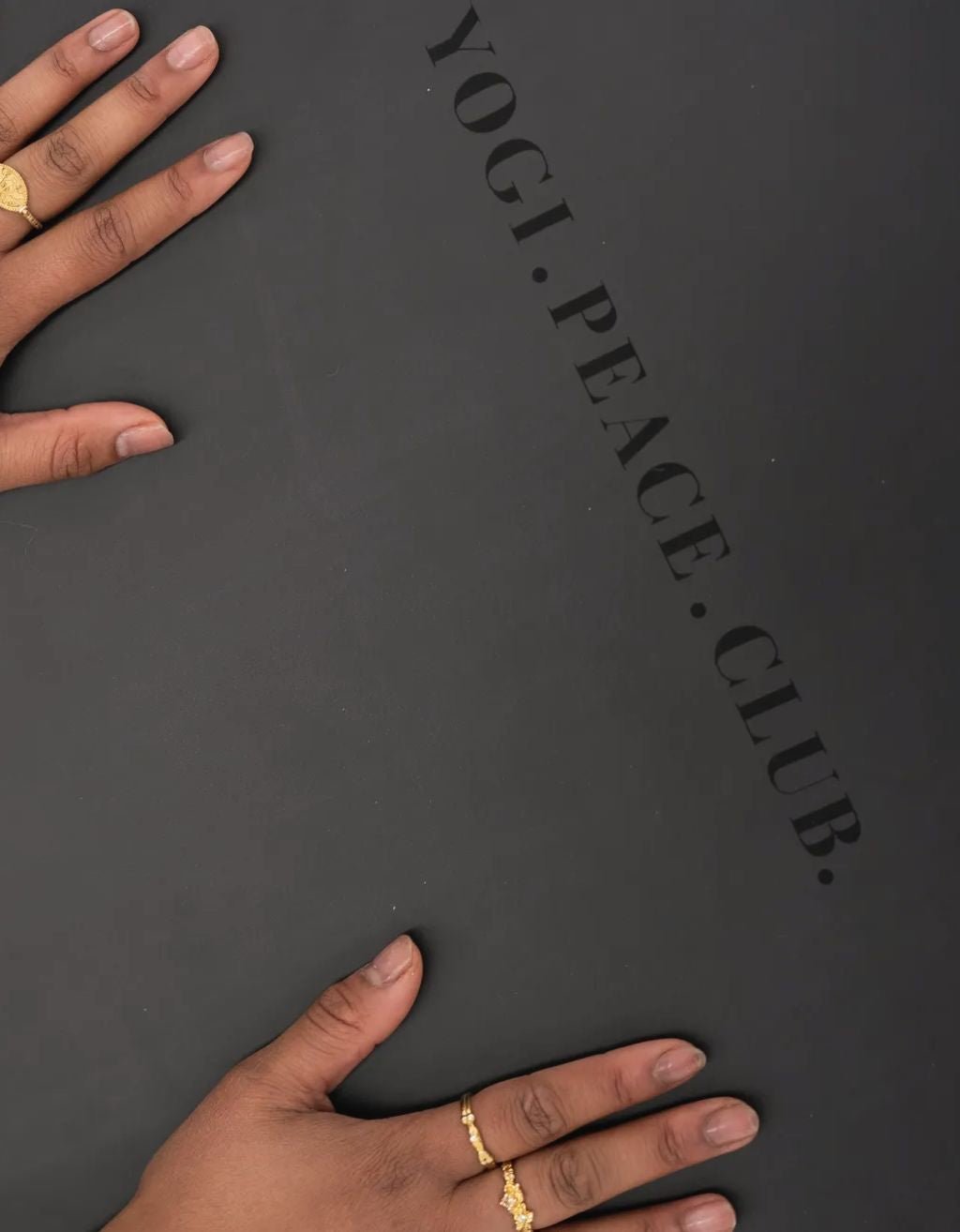 Classic Deluxe Black Yoga Mat + Strap - Yogi Peace Club - YOGA MAT